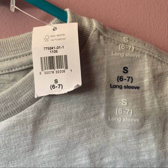 🆕Kids Size S GAP Star Wars Long Sleeve Tee Grey - Picture 3 of 3